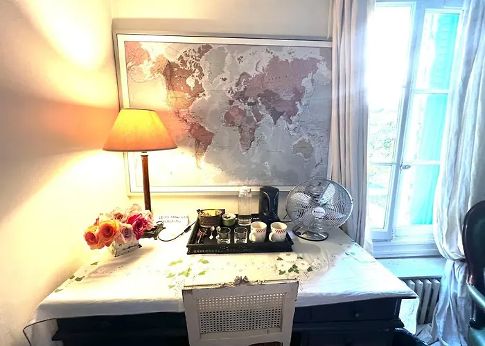 Maison 1850 18 R Avec Terrasse Et Parking En Option Séjour chez l'habitant